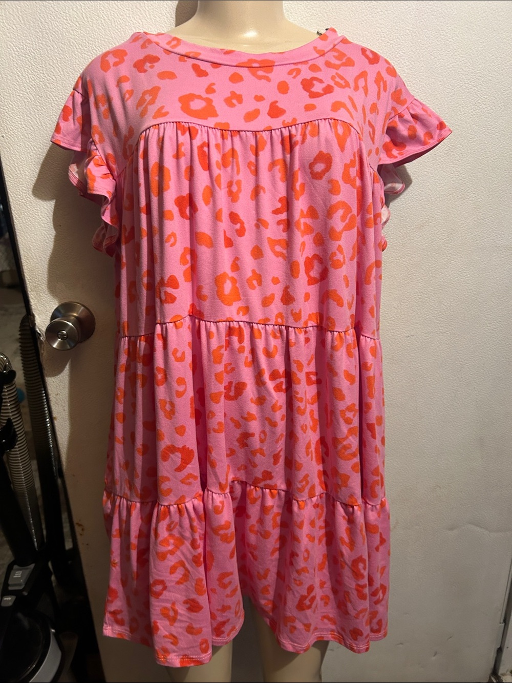 entro Pink and Orange Ruffle Sleeve Mini Dress - Picture 2 of 6